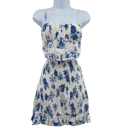 privy Dresses & Skirts - Privy 2 Piece Skirt Set Baby Doll Top Smocked L Blue White Floral Cottage Beach